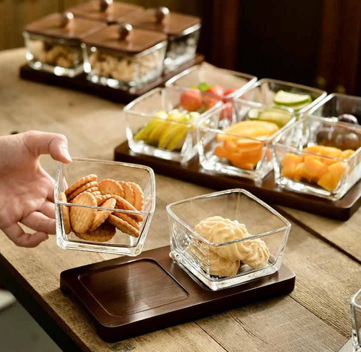 Billa 4 pc condiment set with wooden tray and lid