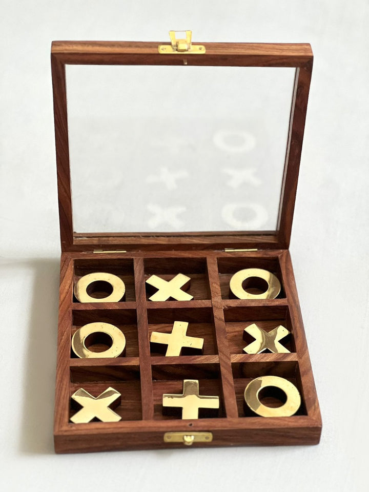 wooden tic tac toe with brass finishing