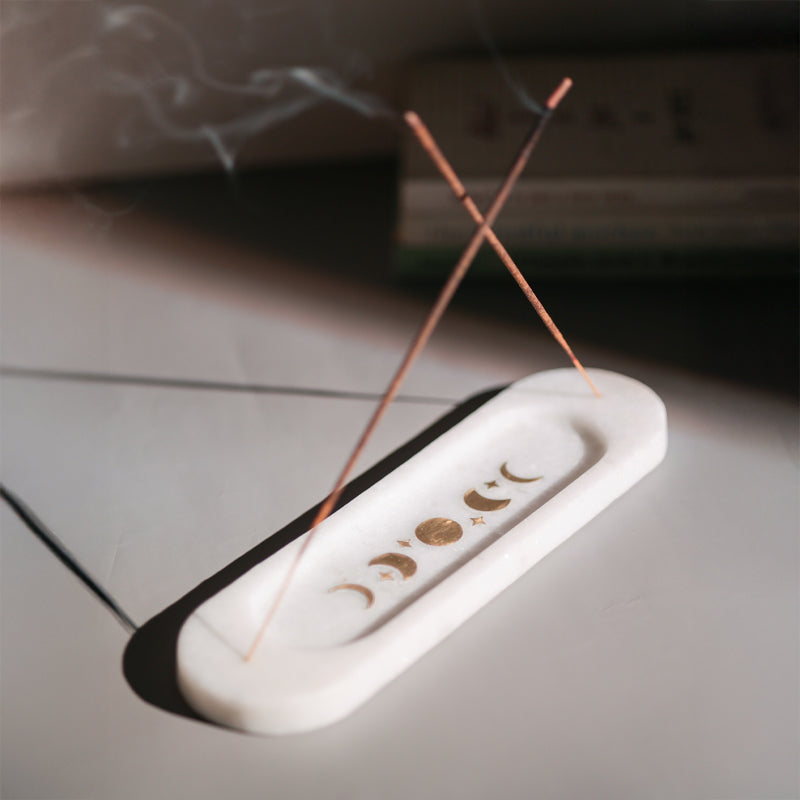 Moon Whisper Natural Marble and Brass Incense Holder by Casa Quesera