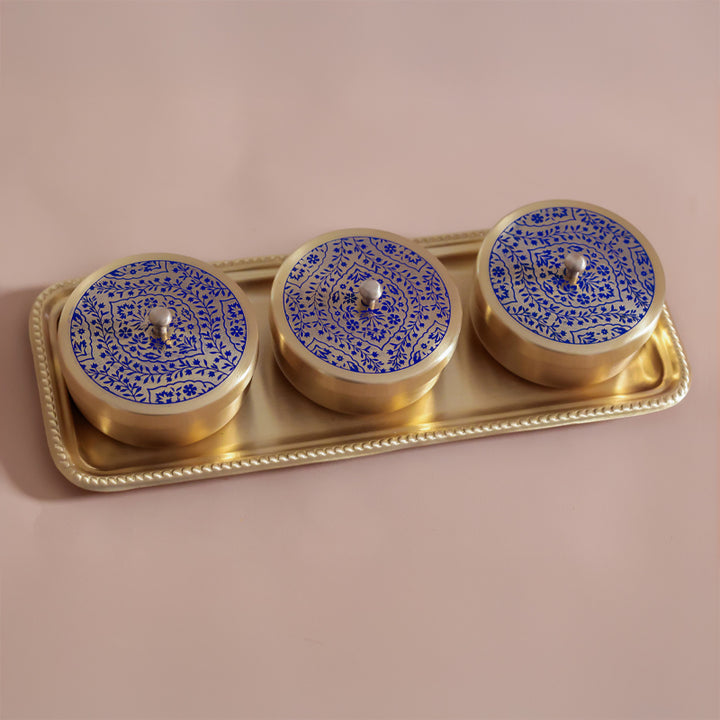 Zahabiya Gold Brass Bowls with Decorative Tray for Royal Dining and Décor by Casa Quesera