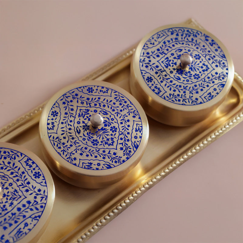 Zahabiya Gold Brass Bowls with Decorative Tray for Royal Dining and Décor by Casa Quesera