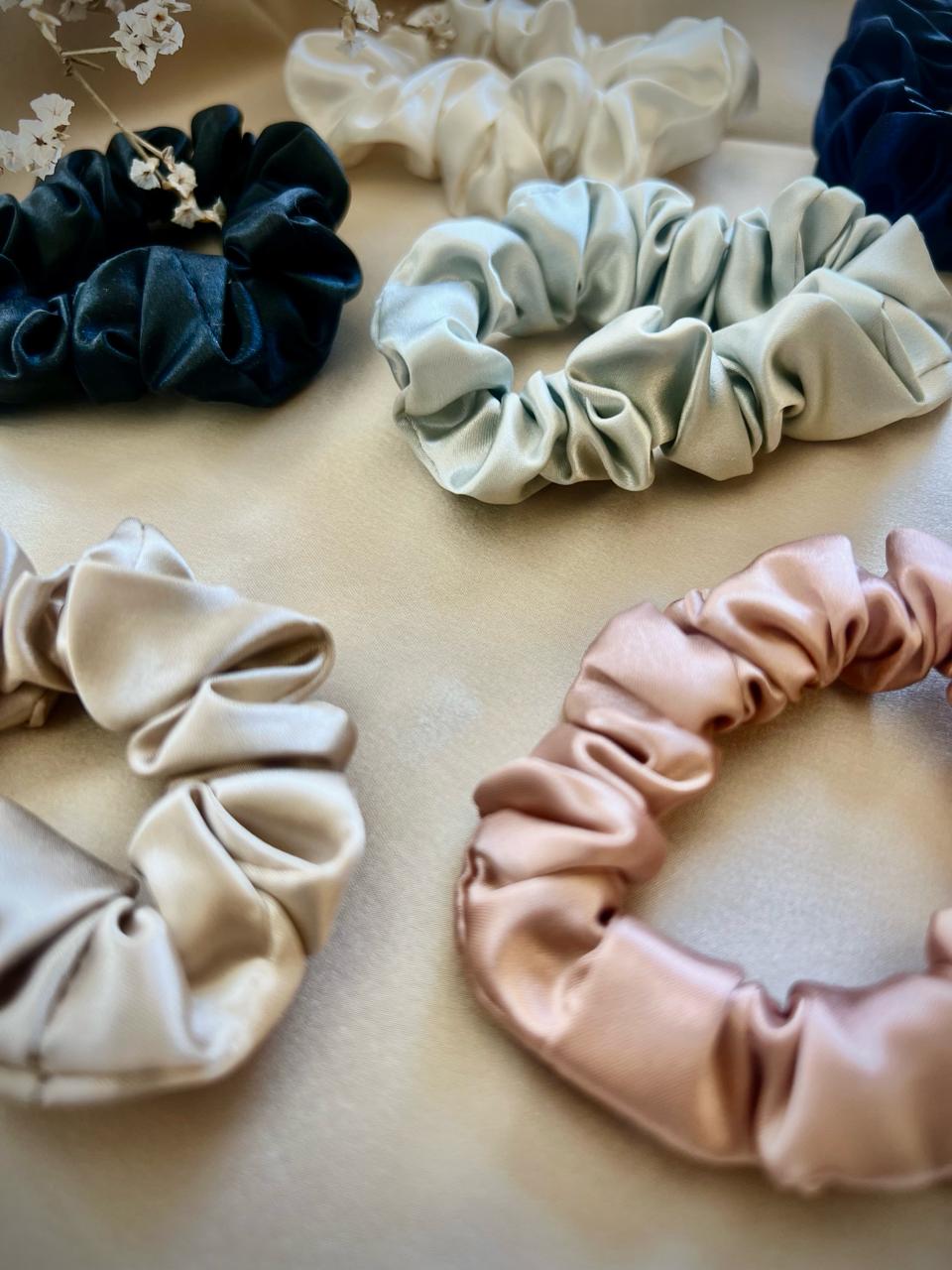 Pure Silk Scrunchies <br>(Pack of 6)