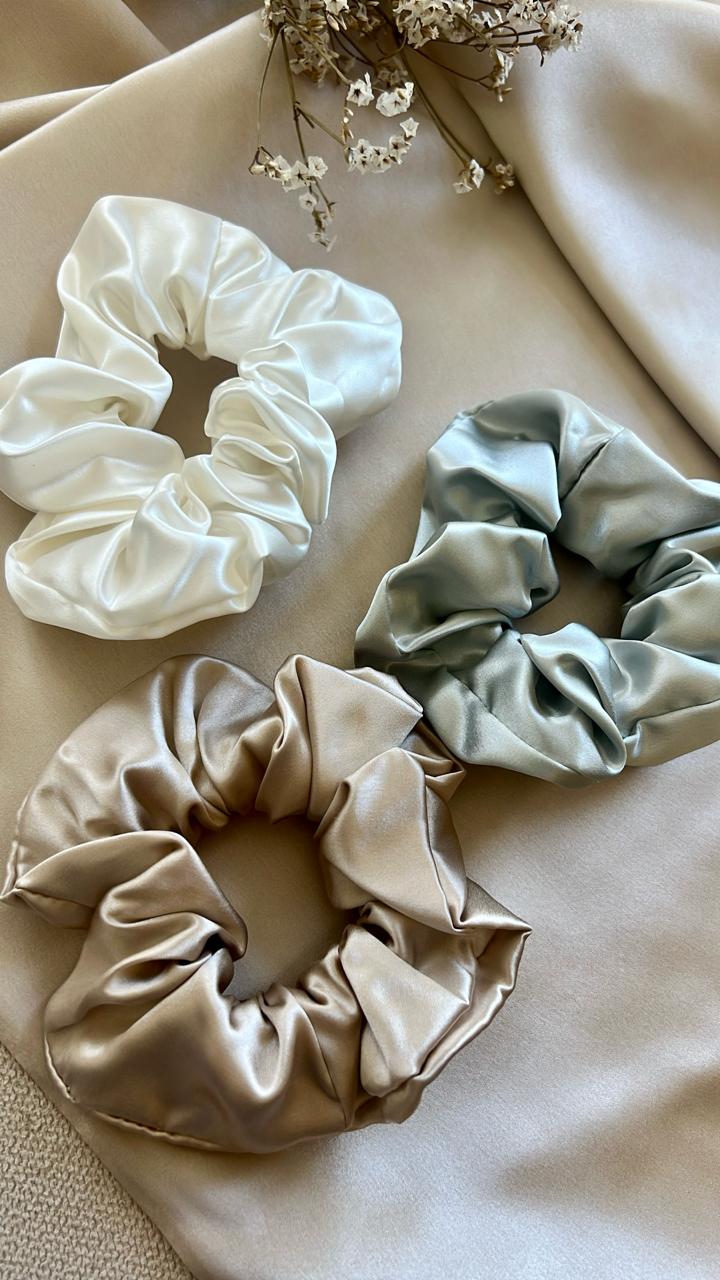  Mini Pure Silk Scrunchies